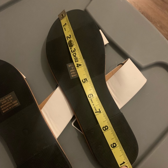 Charles Albert Sandals - Picture 4 of 4